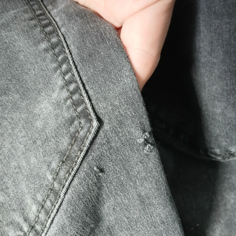 Free People important please
